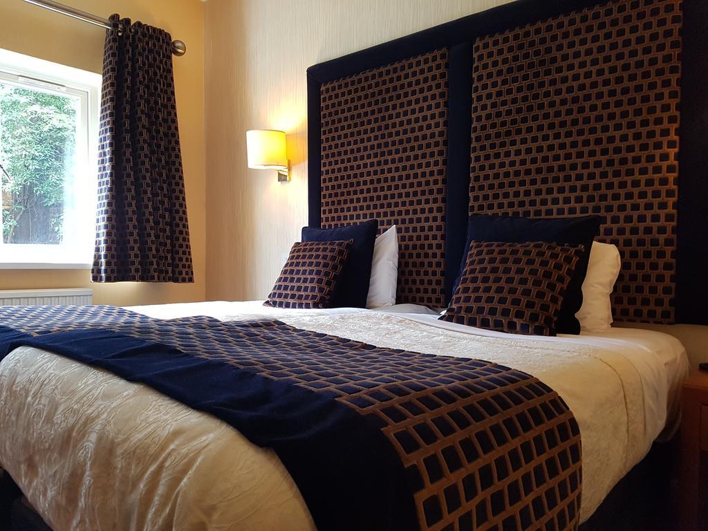 Carlton Park Hotel โรเธอร์แฮม ภายนอก รูปภาพ