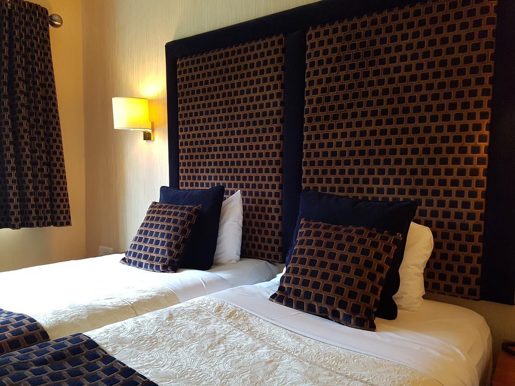 Carlton Park Hotel โรเธอร์แฮม ภายนอก รูปภาพ