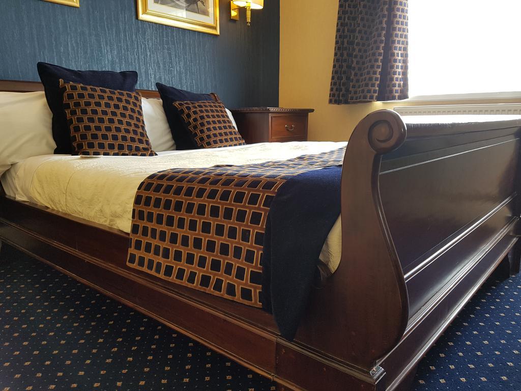 Carlton Park Hotel โรเธอร์แฮม ภายนอก รูปภาพ