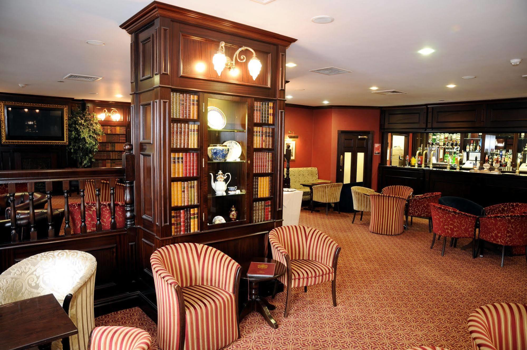 Carlton Park Hotel โรเธอร์แฮม ภายนอก รูปภาพ