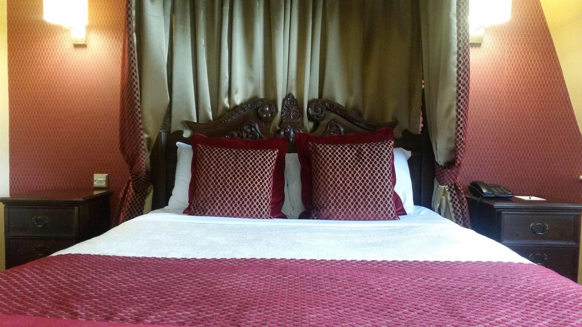 Carlton Park Hotel โรเธอร์แฮม ภายนอก รูปภาพ