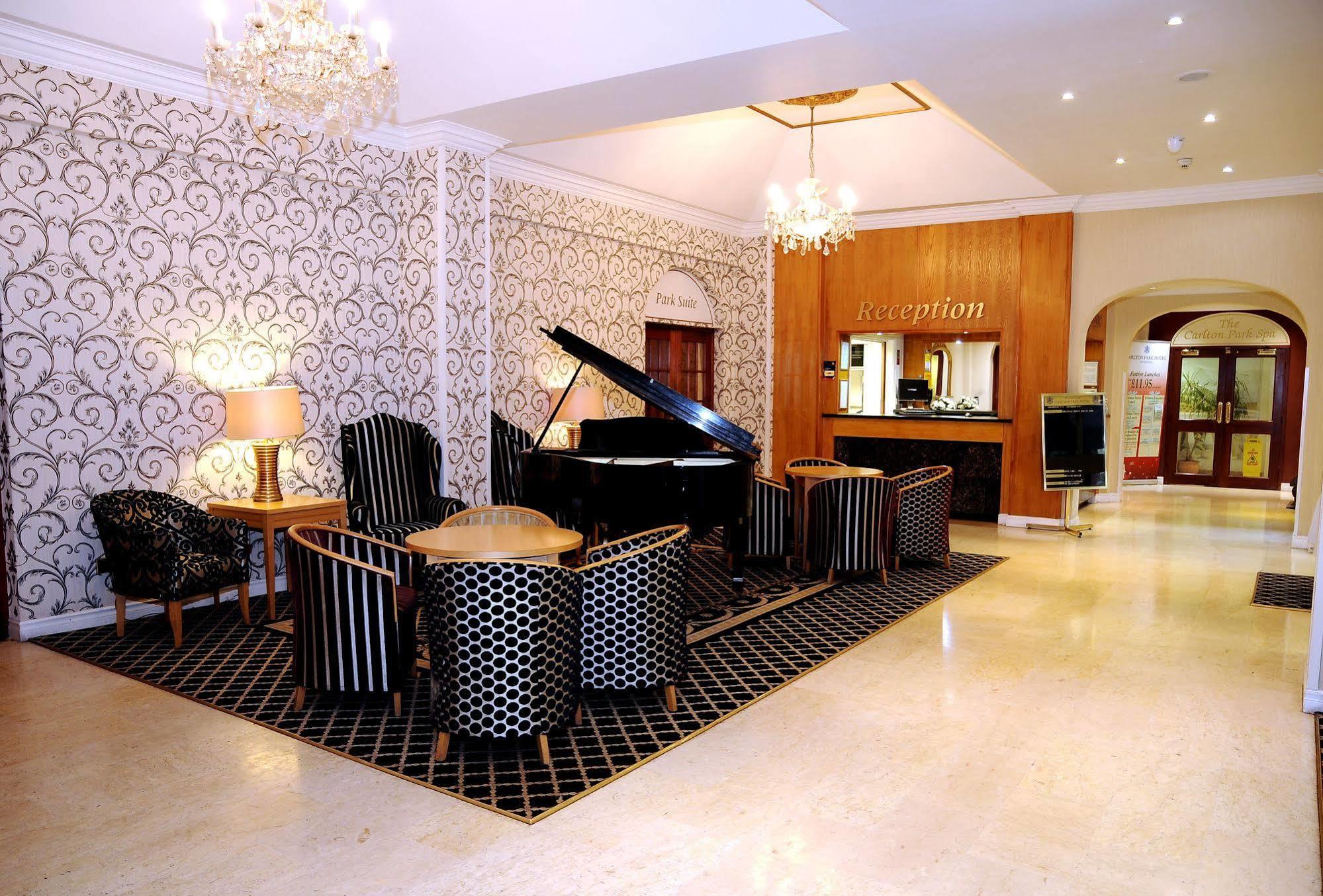 Carlton Park Hotel โรเธอร์แฮม ภายนอก รูปภาพ
