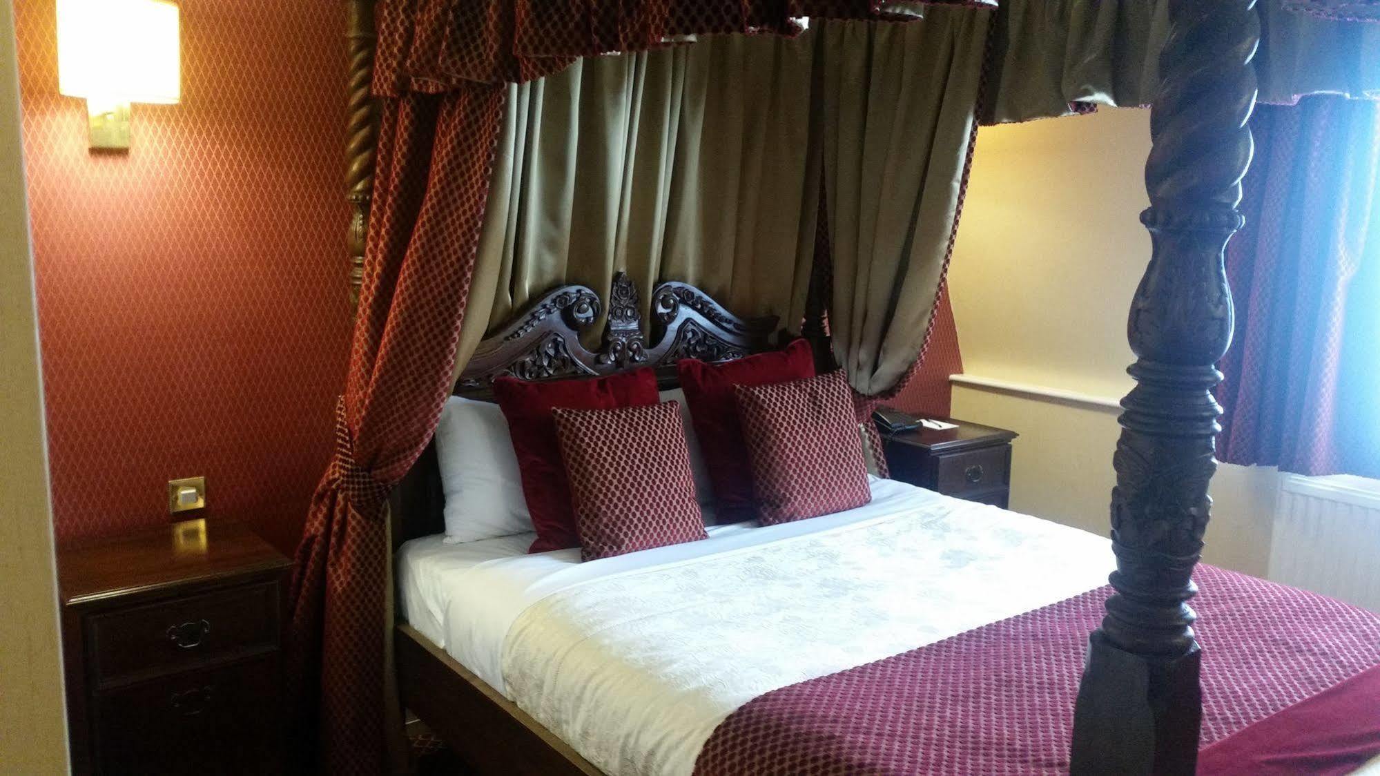 Carlton Park Hotel โรเธอร์แฮม ภายนอก รูปภาพ